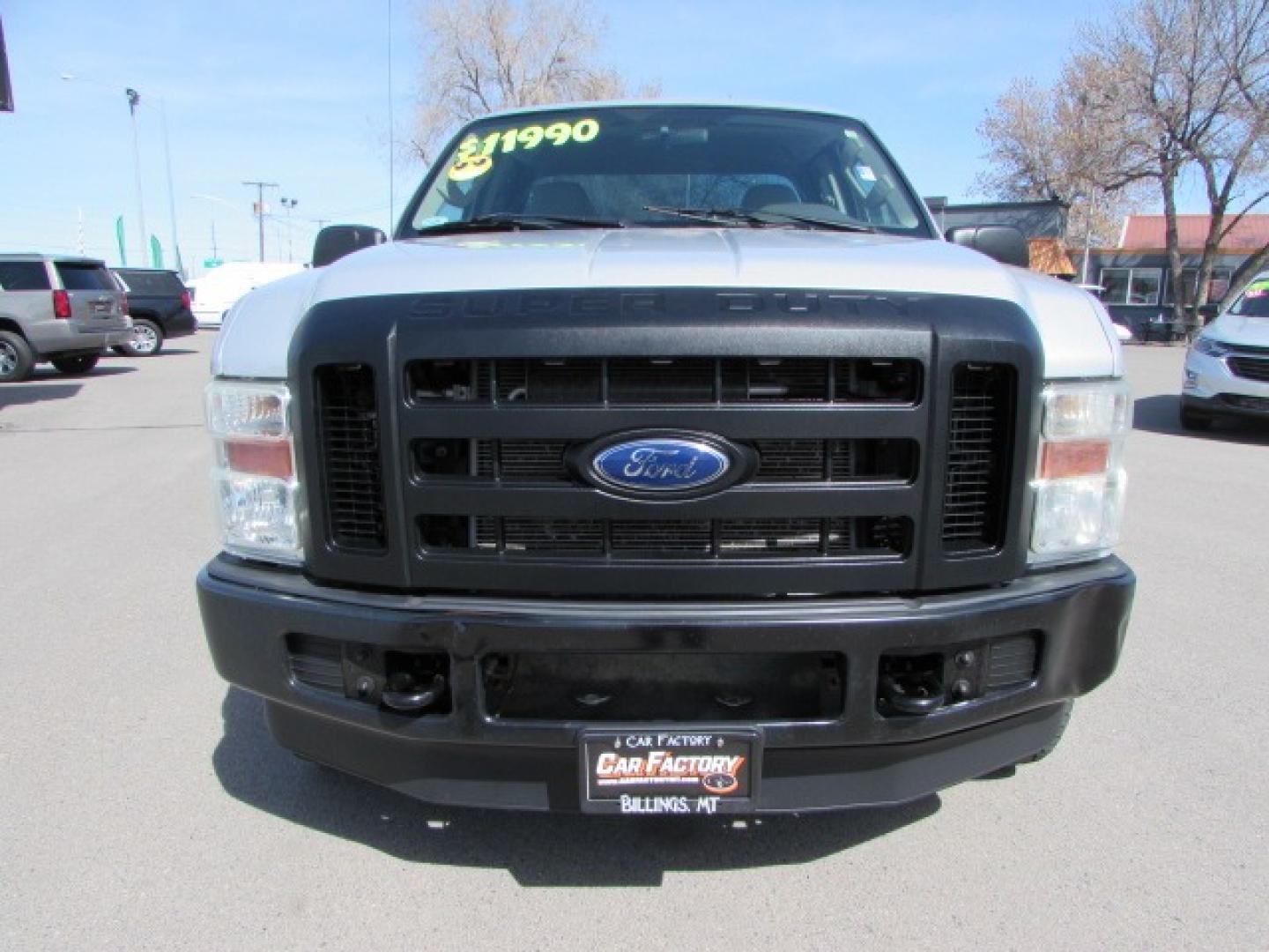 2008 Silver /Gray Ford F-250 SD XL (1FTSX215X8E) with an 5.4L EFI V8 engine engine, 5 speed automatic transmission, located at 4562 State Avenue, Billings, MT, 59101, (406) 896-9833, 45.769516, -108.526772 - 2008 Ford F-250 XL Supercab 4WD Longbox - 116K Miles! 5.4L EFI V8 Engine - 5-Speed Automatic Transmission - Longbox - 4WD - 116,199 miles XL package - air conditioning - tilt steering wheel - cruise control - AM/FM audio - power windows and door locks - power mirrors - trailer brake - manual l - Photo#5